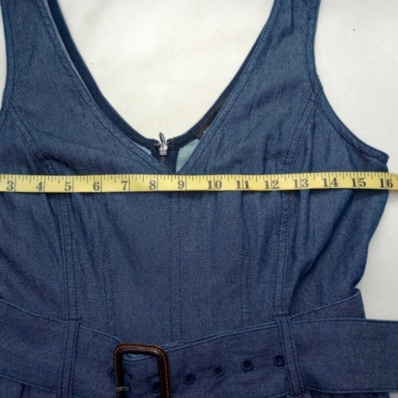 NWT Banana Republic Denim V-Neck Dress, size 4 - Picture 16 of 16